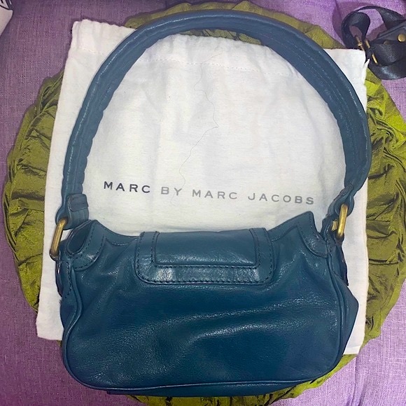 Marc Jacobs Teal Green Turn Lock Handbag - Picture 2 of 16